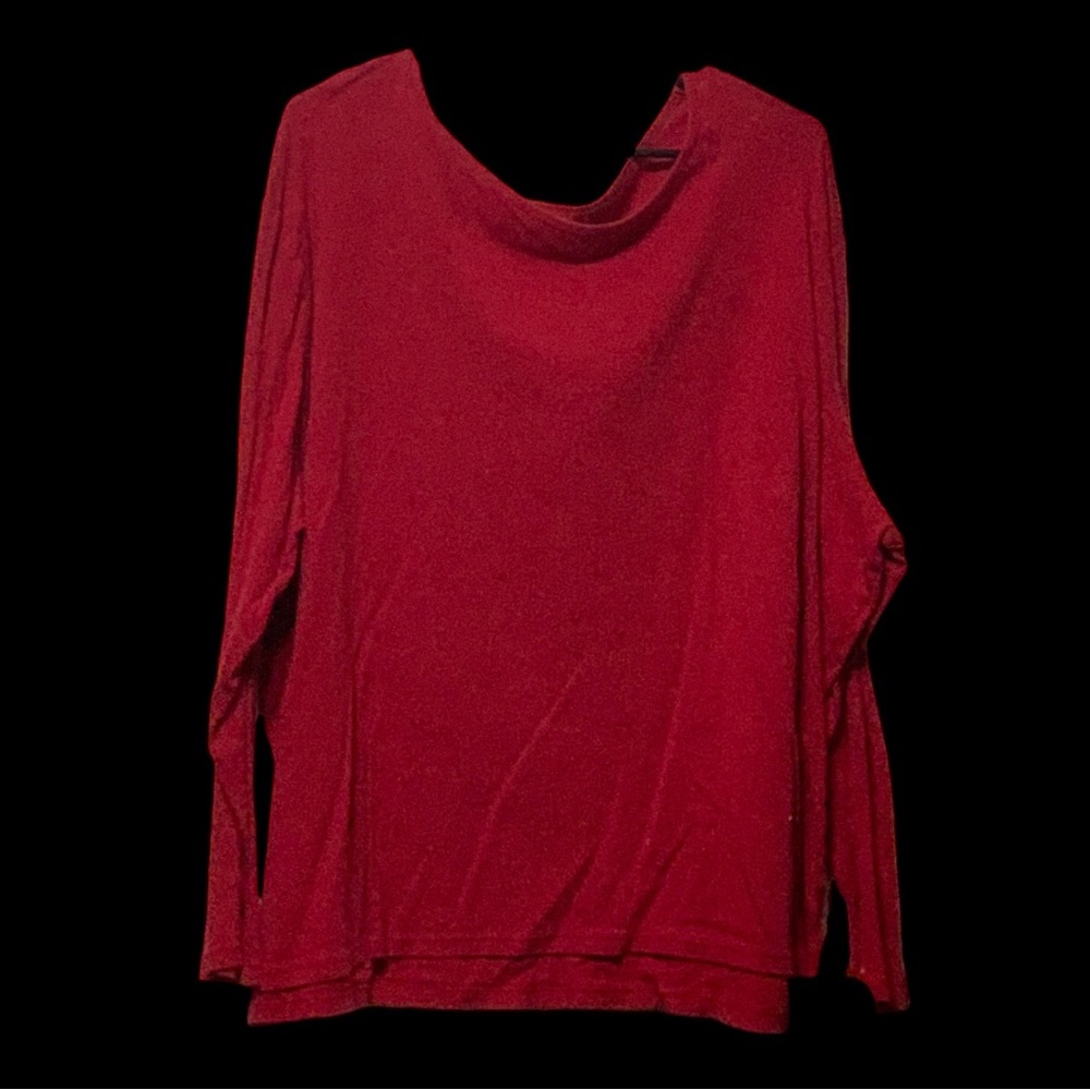 Red long sleeve tee
